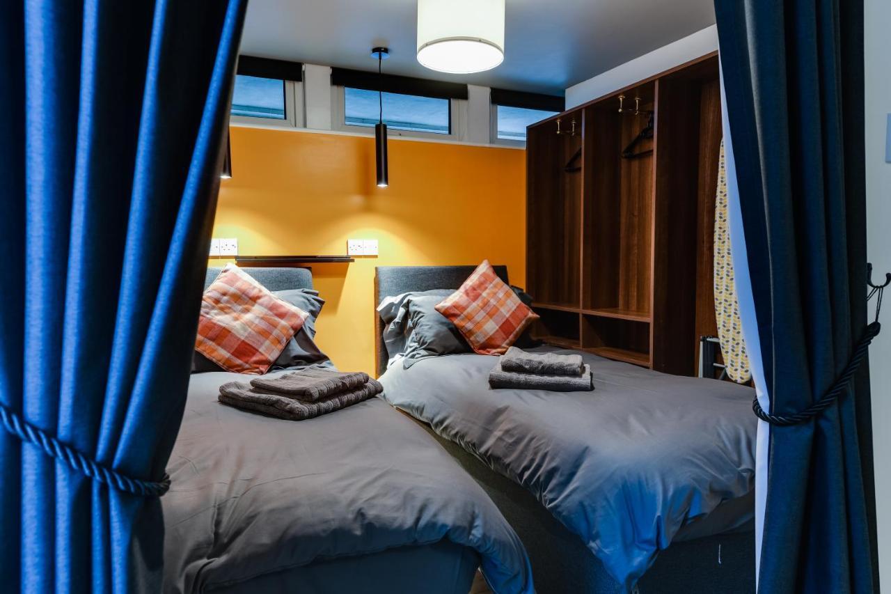 1 Bedroom Swinley Apartment L Free Parking L Wigan Royal Infirmary L Haigh Hall L Central Location Exteriör bild
